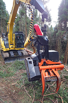 06foreng-03:A harvester that can share data on cross-cut logs.