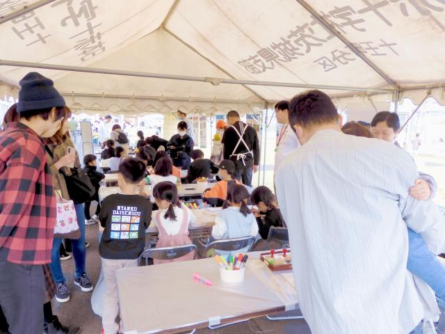 令和5年度親林の集い（絵付け1）