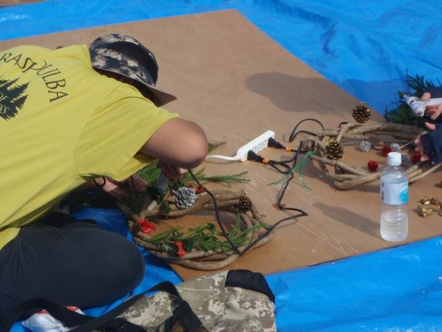 茨城森林管理署による「クリスマスリース作り」体験