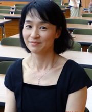 門奈理佐氏