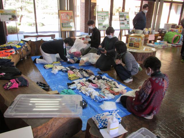 おさがり交換会準備_2
