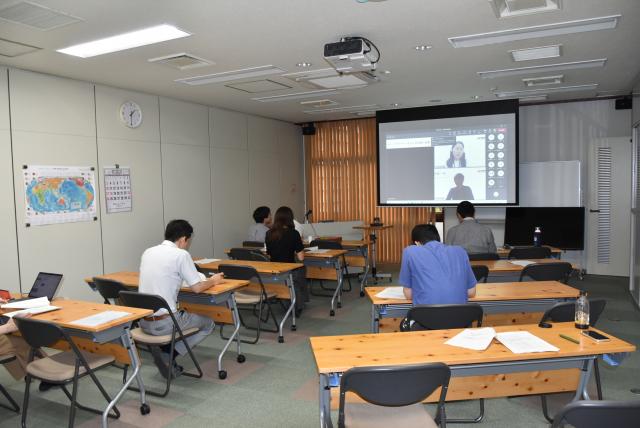 オンライン総会開催の様子