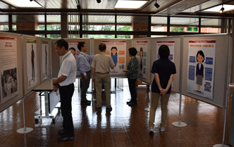 男女共同参画週間展示の様子_5
