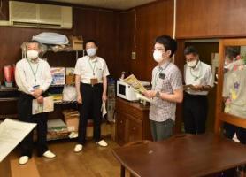 参加する職員の様子