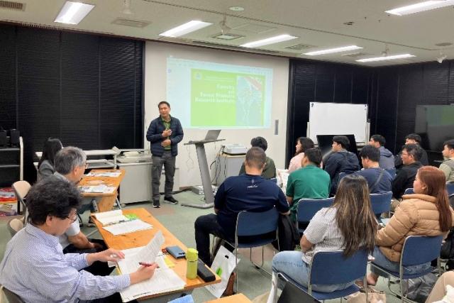 カセサート大学Wattanachai Tasen教授の挨拶