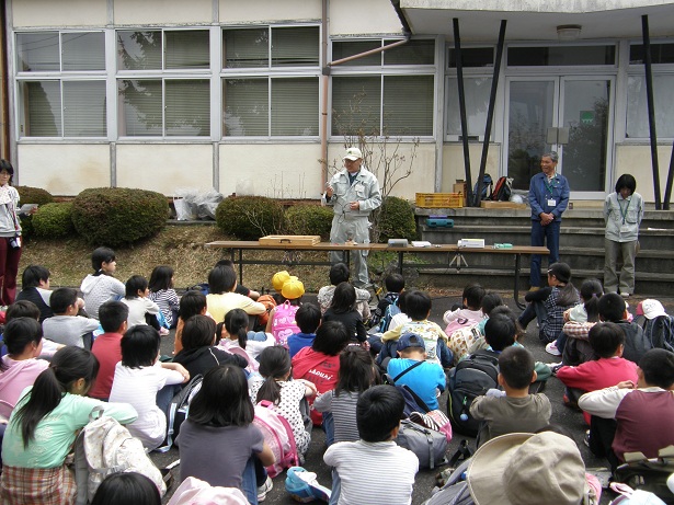 森林教室を開催