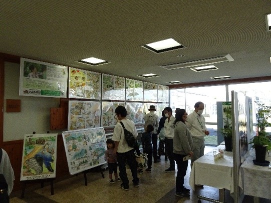 森林の集い（一般公開）の来場者の写真
