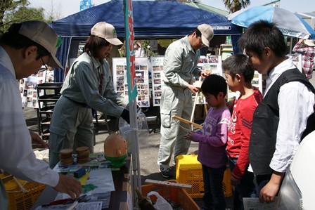 20120427養生園_募金