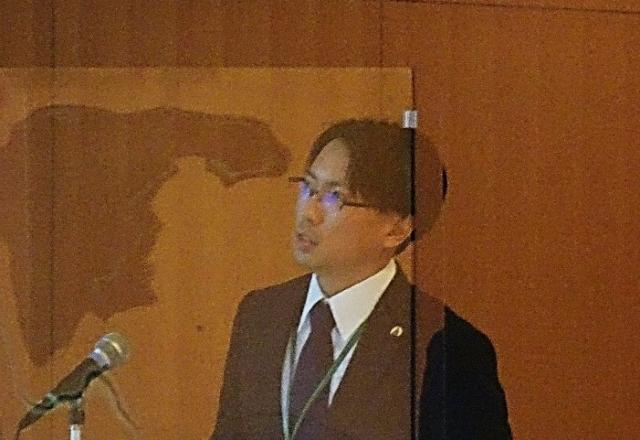 発表3