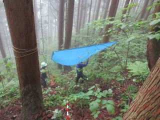 y뒲n_Jی삷邽߂Ƀu[V[g𒣂