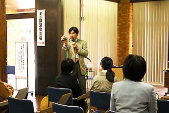 �~�j�u����