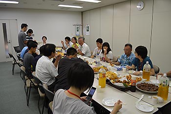 写真2：交流会
