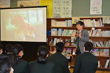 谷和原中学校出前レクチャーの様子1