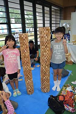 写真6：妹と造ったツインタワー