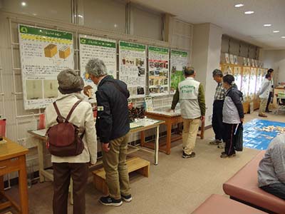 写真4：もりの展示ルーム公開の様子2