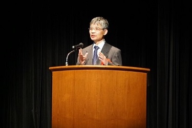 写真03:研究成果発表の様子