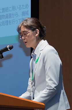 講演会登壇者の写真03